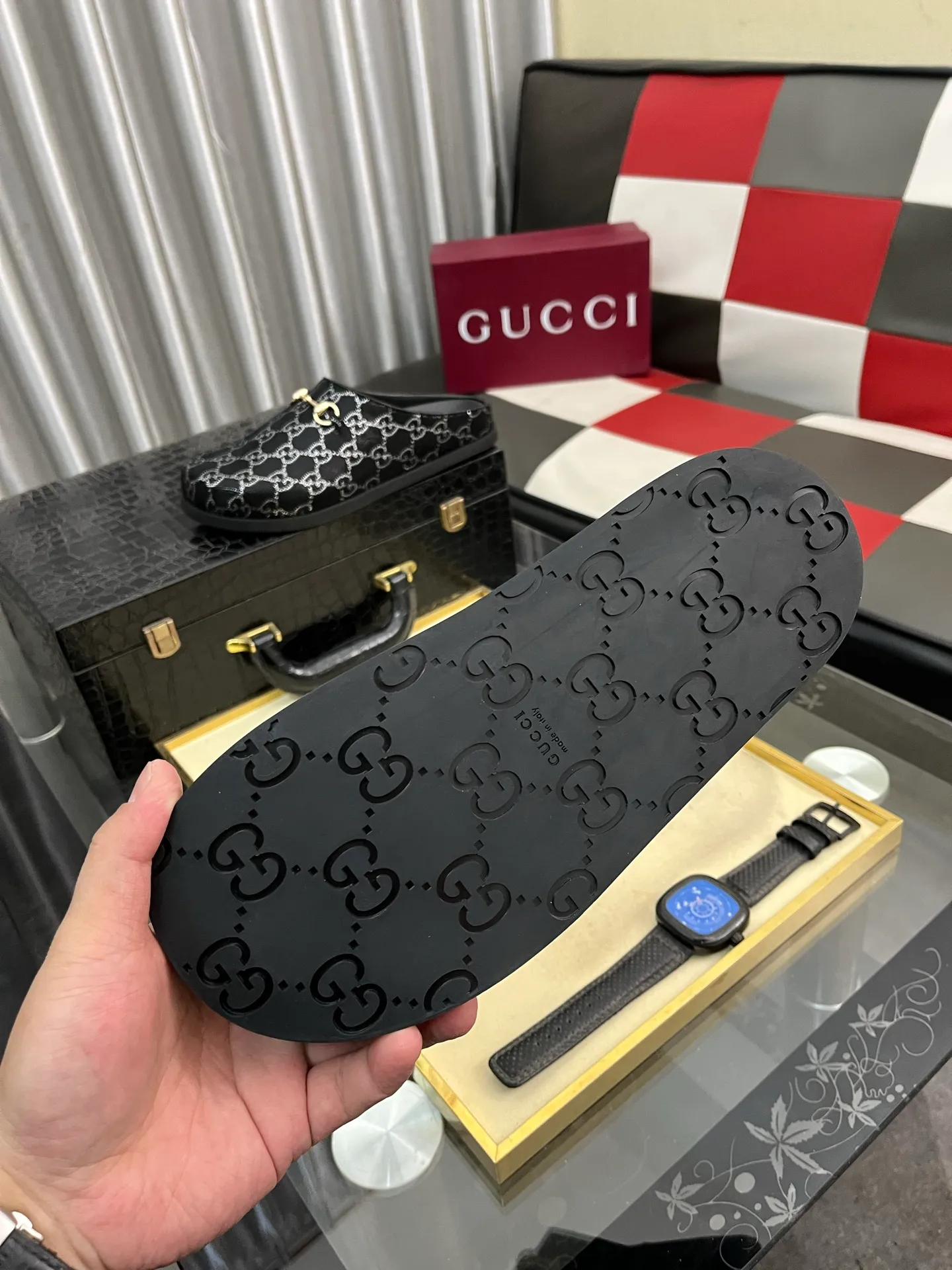 Ex-factory price: 438⌚️⌚️[Gucci] 2025 new season half-slip men's shoes, made of Italian imported first-layer frosted cowhide➕sheepskin lining, original hardware buckle, original combination wear-resistant outsole, real shot 🎬 Very comfortable on the feet, size 38-44